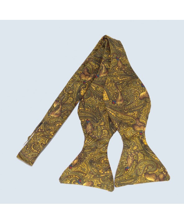 Fine Silk Pheasant Paisley Self-tie Bow tie in Gold